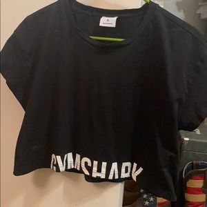 GYMSHARK black cropped top
